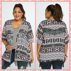 TORRID MATTEL BARBIE FRINGE KIMONO SIZE 2 (2X)